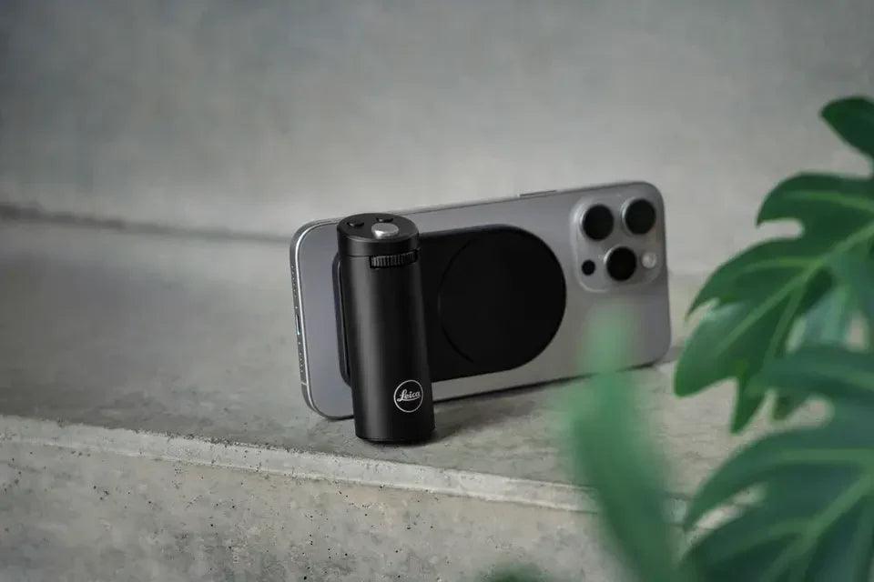 Leica LUX Grip, fotografia Leica anche su Smartphone!