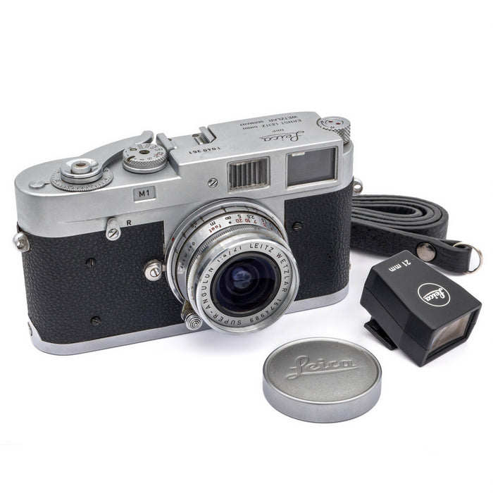 Leica M1 "Snapshot" con 21mm Super-Angulon L39