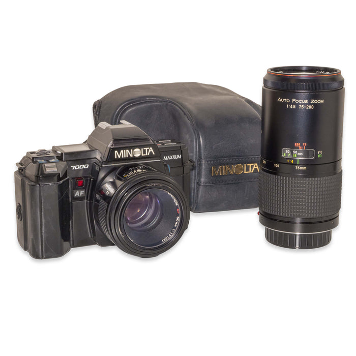 Minolta 7000 AF + AF 50mm f/1.7 + 75-200mm f/4.5