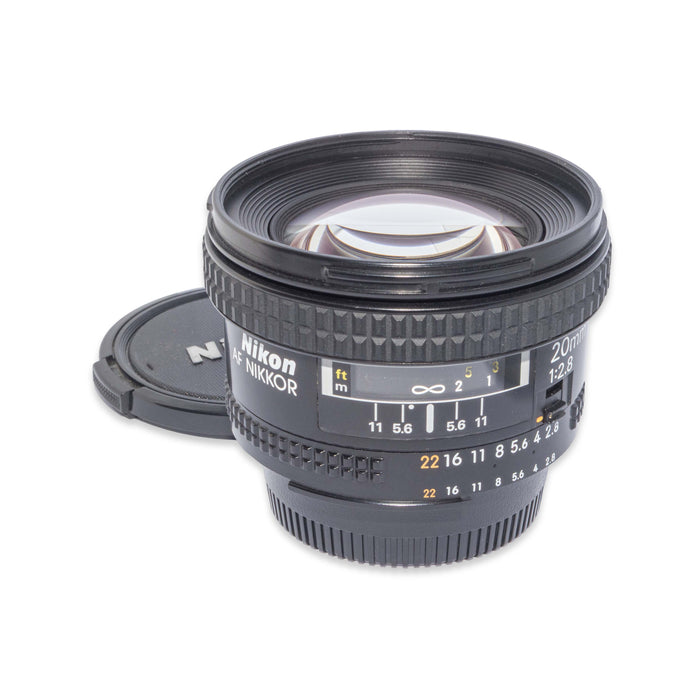 Nikon AF NIKKOR 20mm f/2.8