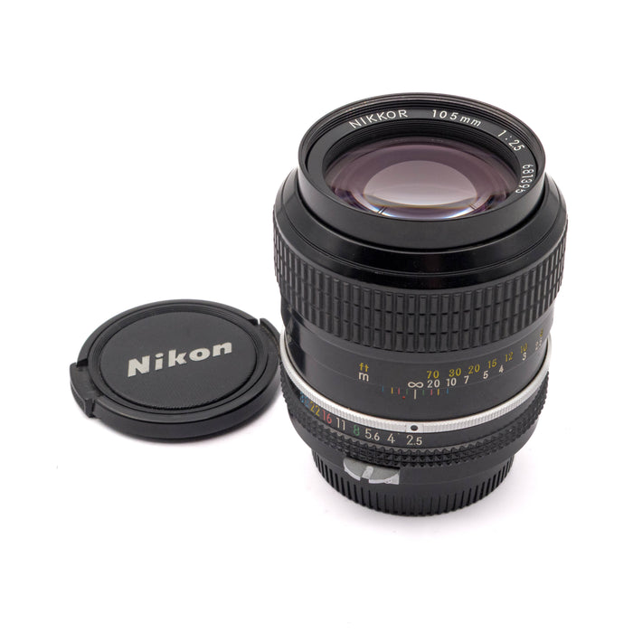 Nikon NIKKOR 105mm f/2.5