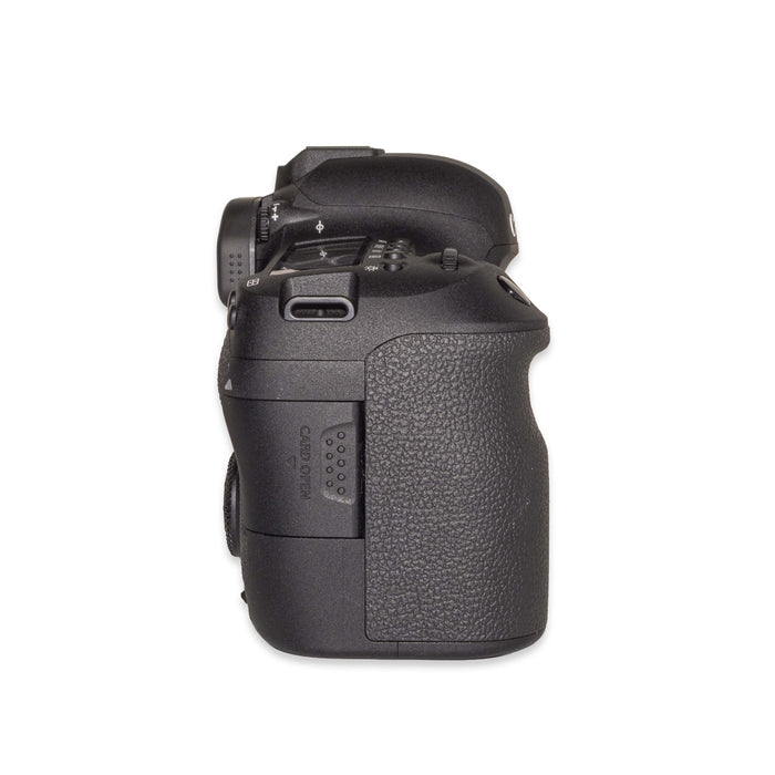 Canon EOS 6D Mark II