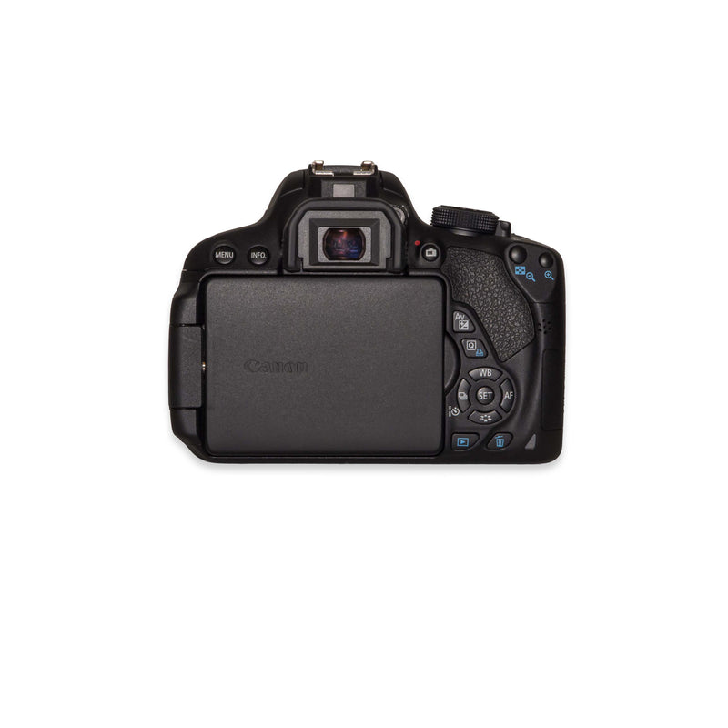 Canon EOS 700D + EF-s 18-55mm