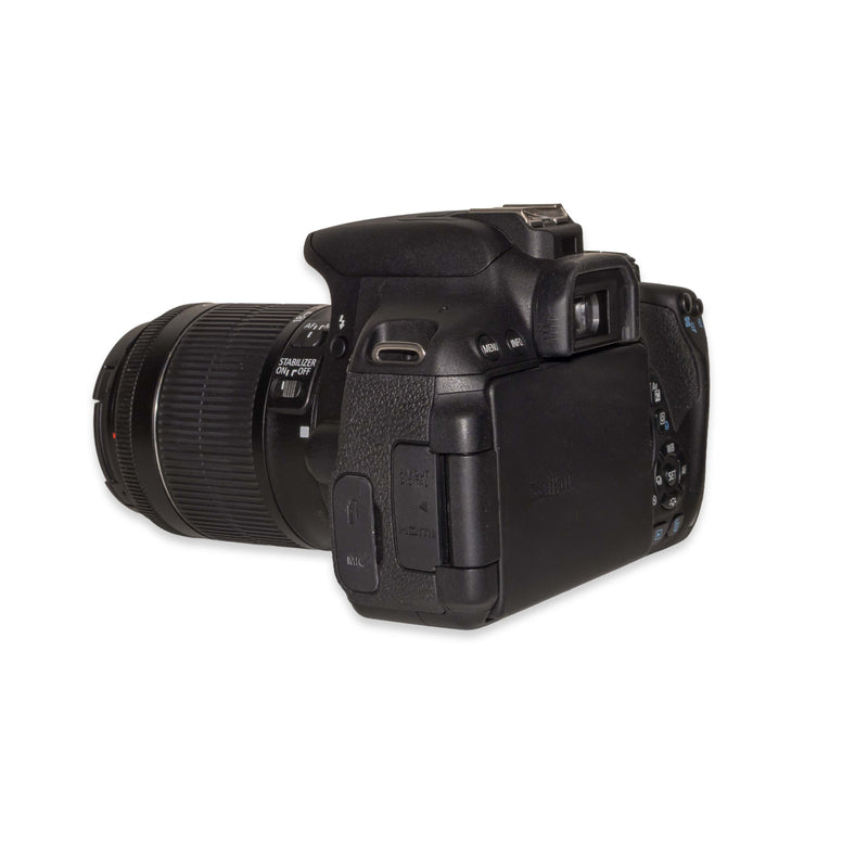 Canon EOS 700D + EF-s 18-55mm