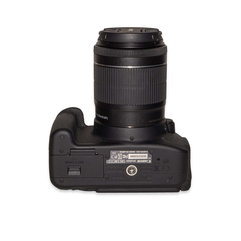 Canon EOS 700D + EF-s 18-55mm