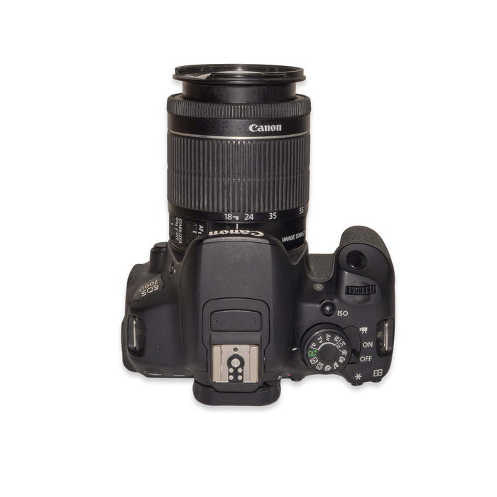 Canon EOS 700D + EF-s 18-55mm IS STM + 75-300mm 4-5.6 III