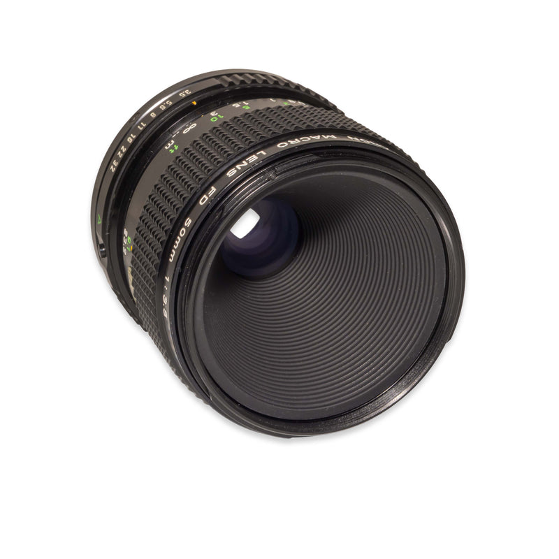 Canon New FD 50mm f/3.5 Macro