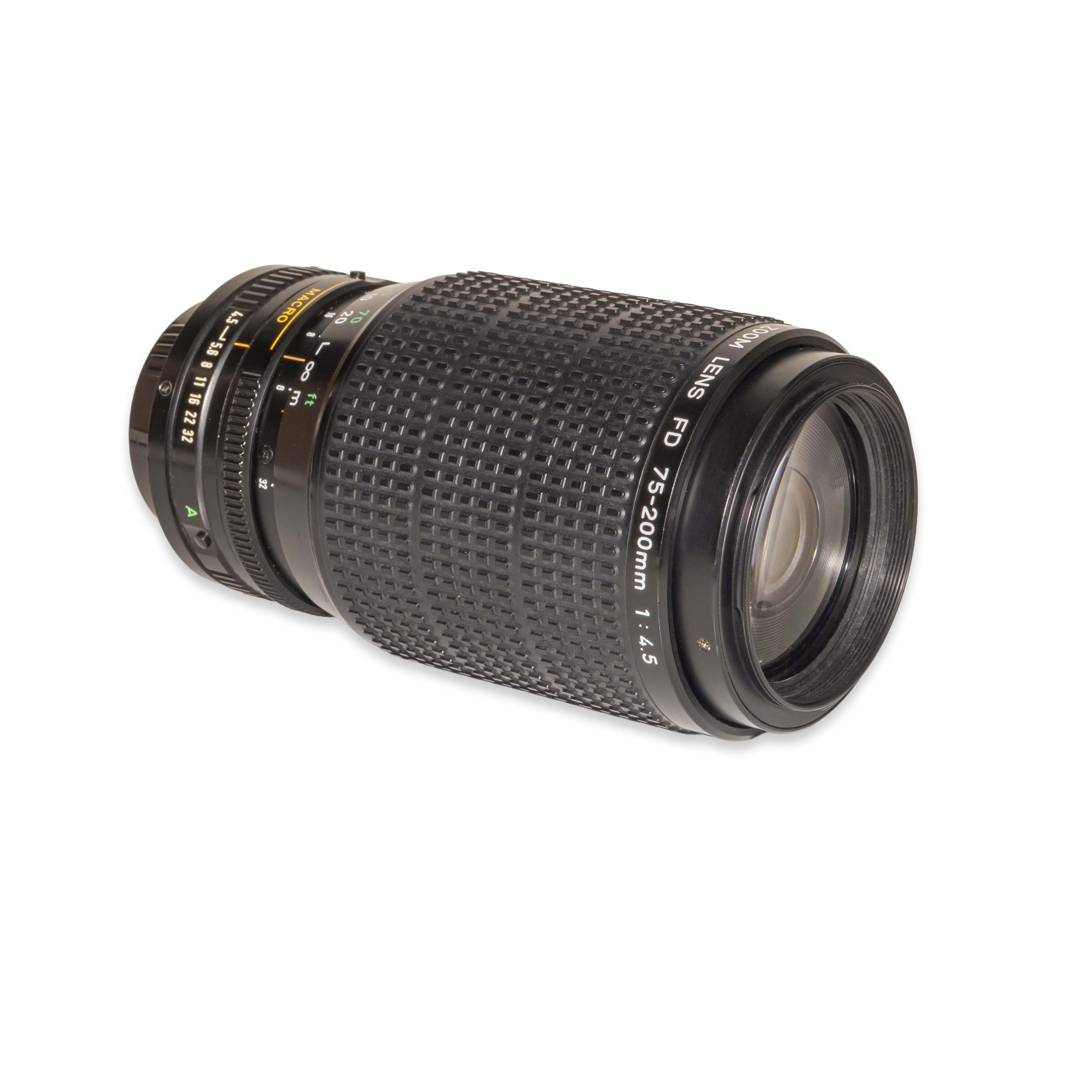Canon New FD 75-200mm f/4.5 — Foto Ottica Cavour