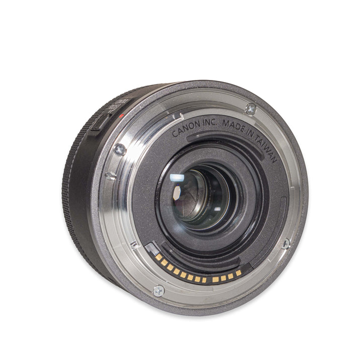 Canon RF 16mm f/2.8 STM