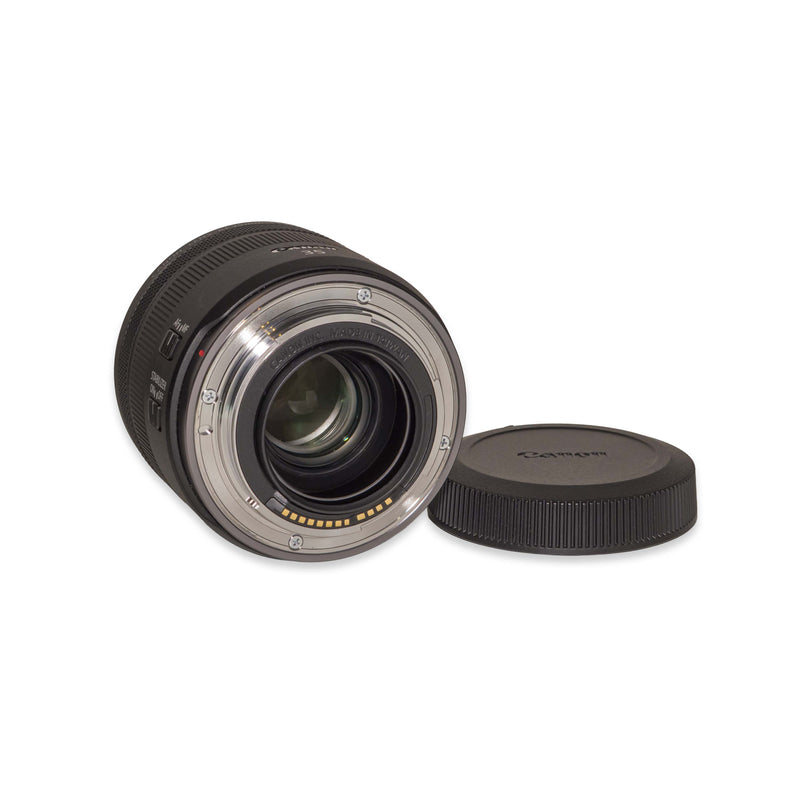 Canon RF 35mm f/1.8 Macro IS STM