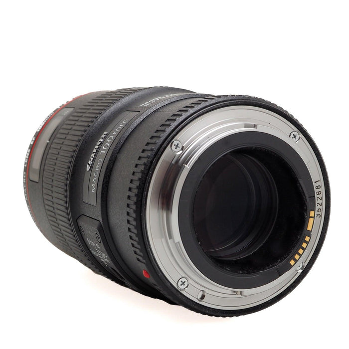 Canon EF 100mm f/2.8 Macro USM