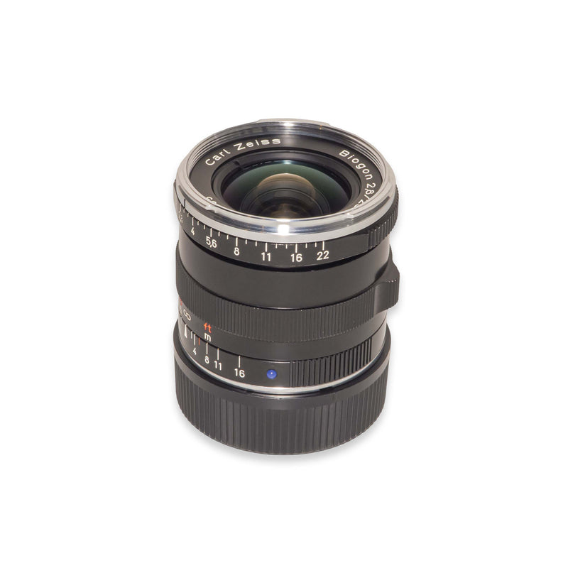 Carl Zeiss ZM Biogon T* 25mm f/2.8 per Leica M