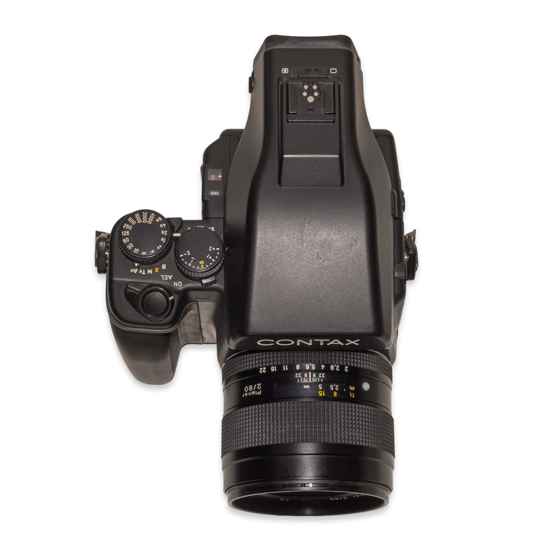 Contax 645 AF + Planar 80mm f/2