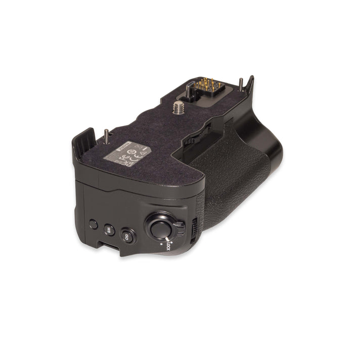 Fujifilm X-H2S + Vertical Battery Grip VG-XH