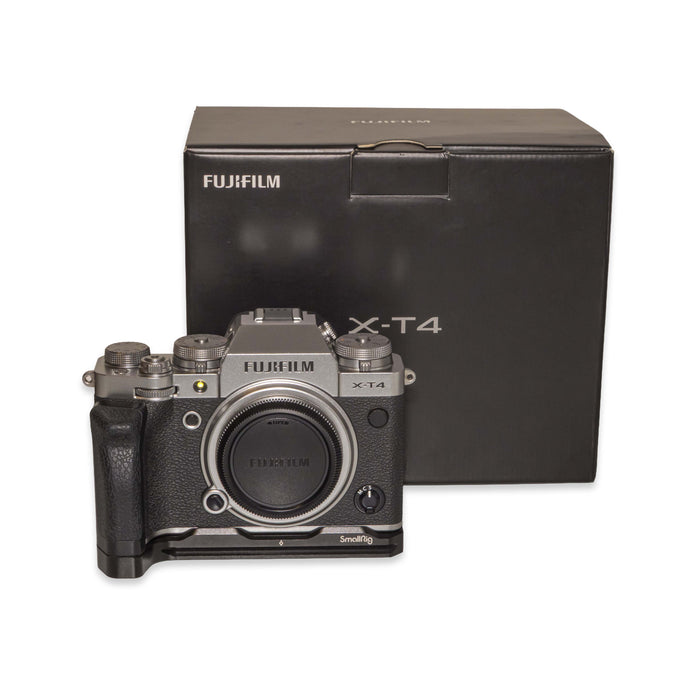 Fujifilm X-T4, Silver