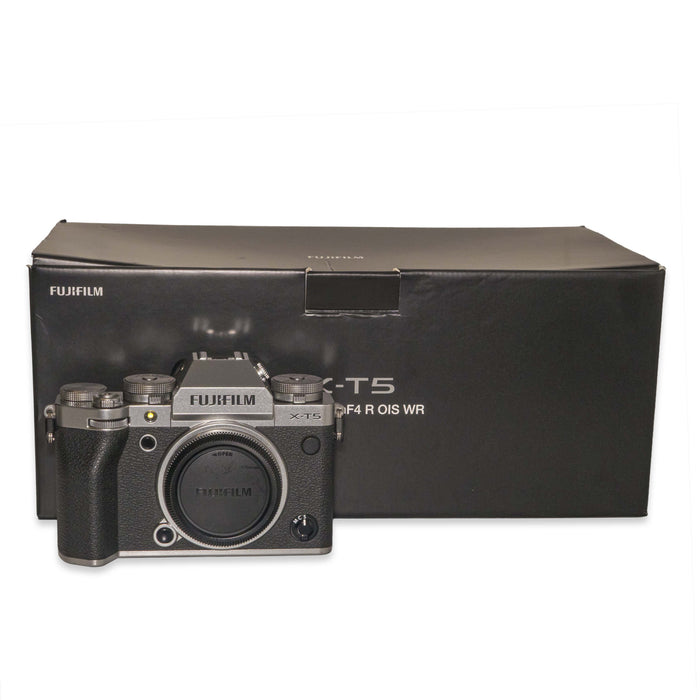 Fujifilm X-T5, Silver