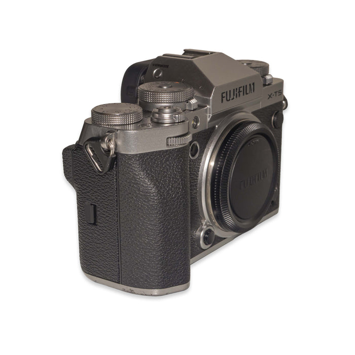 Fujifilm X-T5, Silver