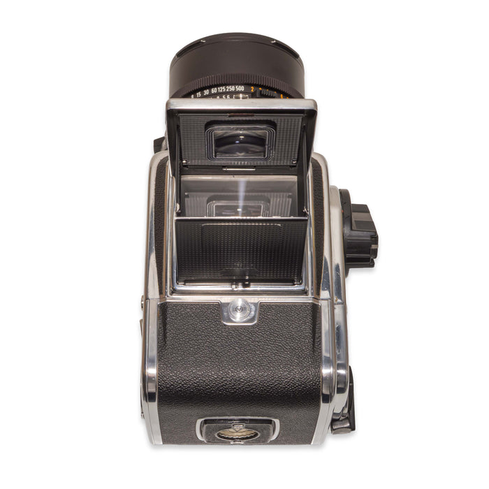 Hasselblad 500C/M + Distagon T* 60mm f/3.5 CF