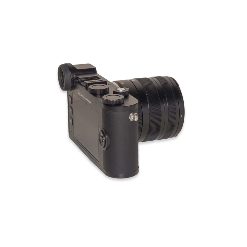 Leica CL + 18-56mm f/3.5-5.6 ASPH. +  55-135mm f/3.5-4.5 ASPH.
