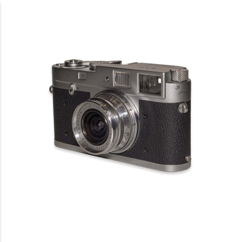 Leica M1 "Snapshot" con 21mm Super-Angulon e Mirino