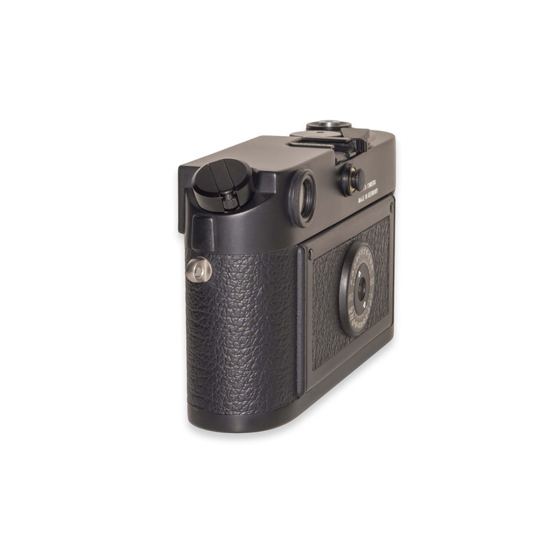 Leica M6 0.72, "Leitz Vers. I" Black chrome (Schwz)