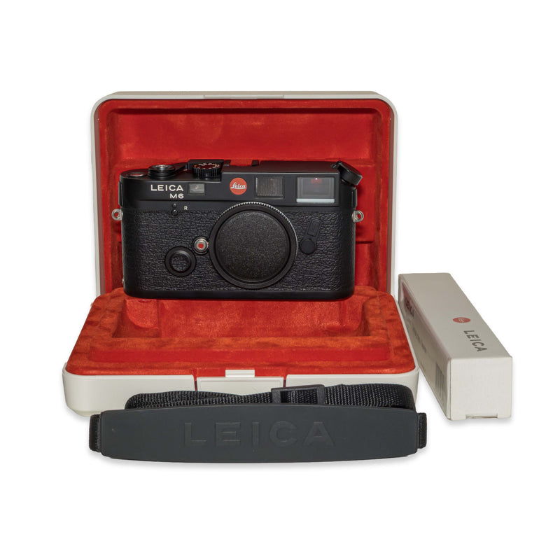 Leica M6 0.72, "Leitz Vers. I" Black chrome (Schwz)