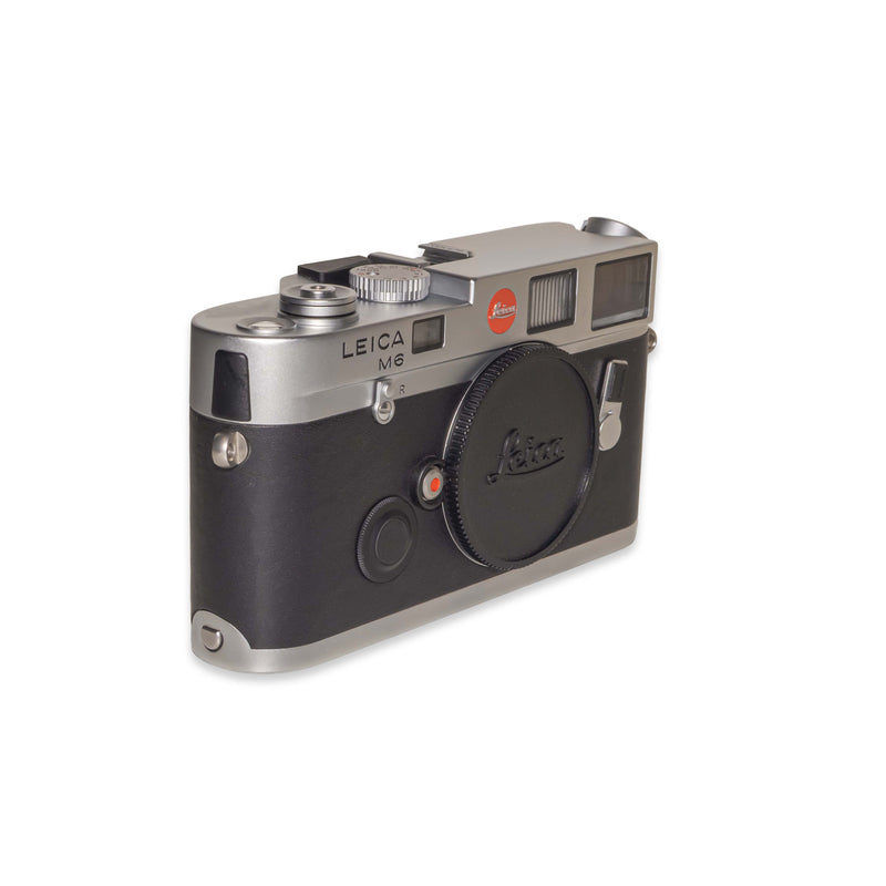 Leica M6 “Traveller Edition” + Summilux 50mm f/1.4