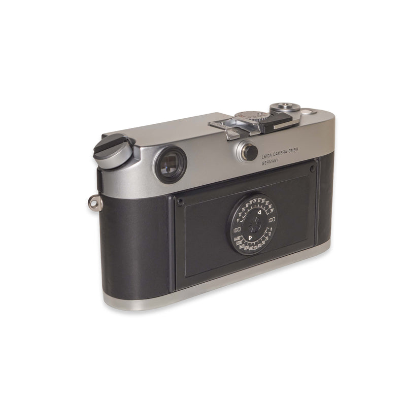 Leica M6 “Traveller Edition” + Summilux 50mm f/1.4