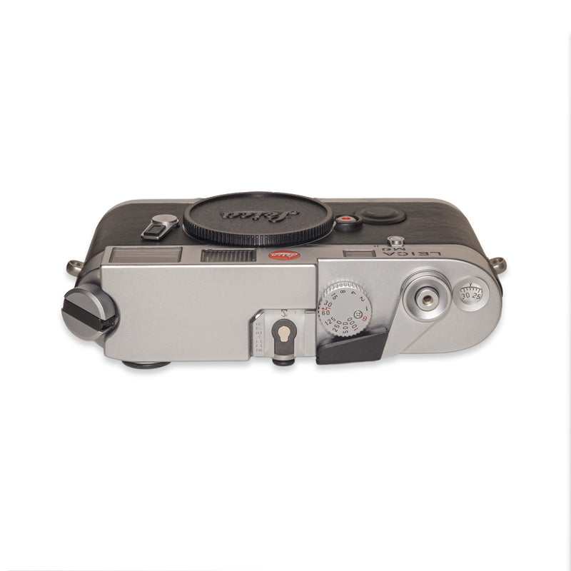 Leica M6 “Traveller Edition” + Summilux 50mm f/1.4