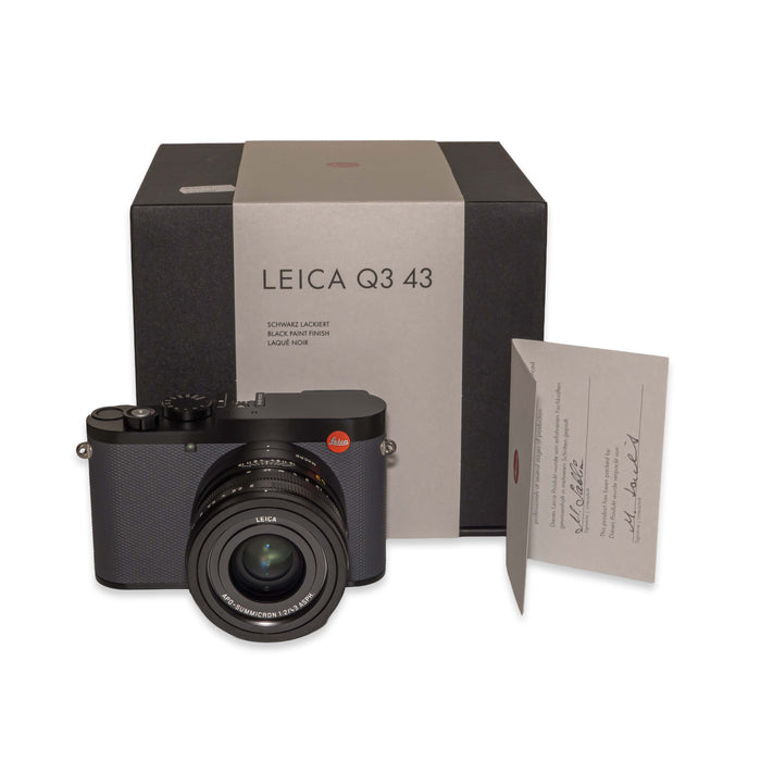 Leica Q3 43