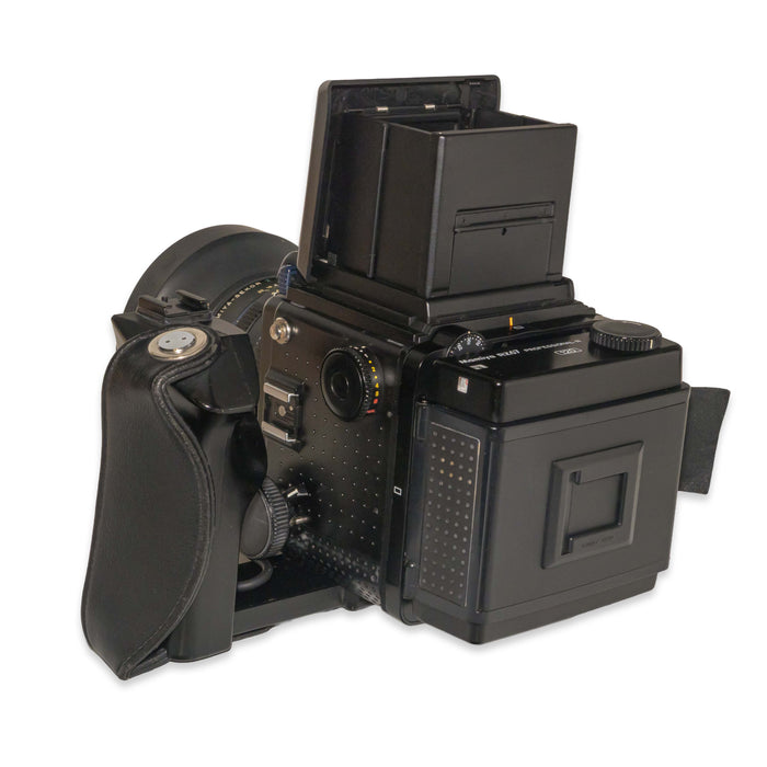 Mamiya RZ67 Professional II + 110mm f/2.8 Z