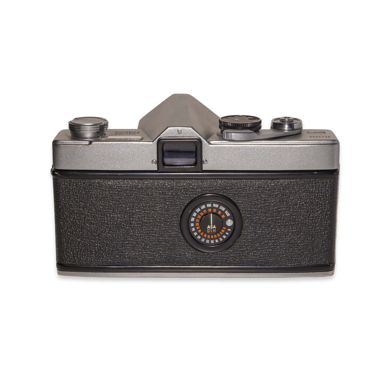 Minolta SR-7 + 58mm f/1.4 PF