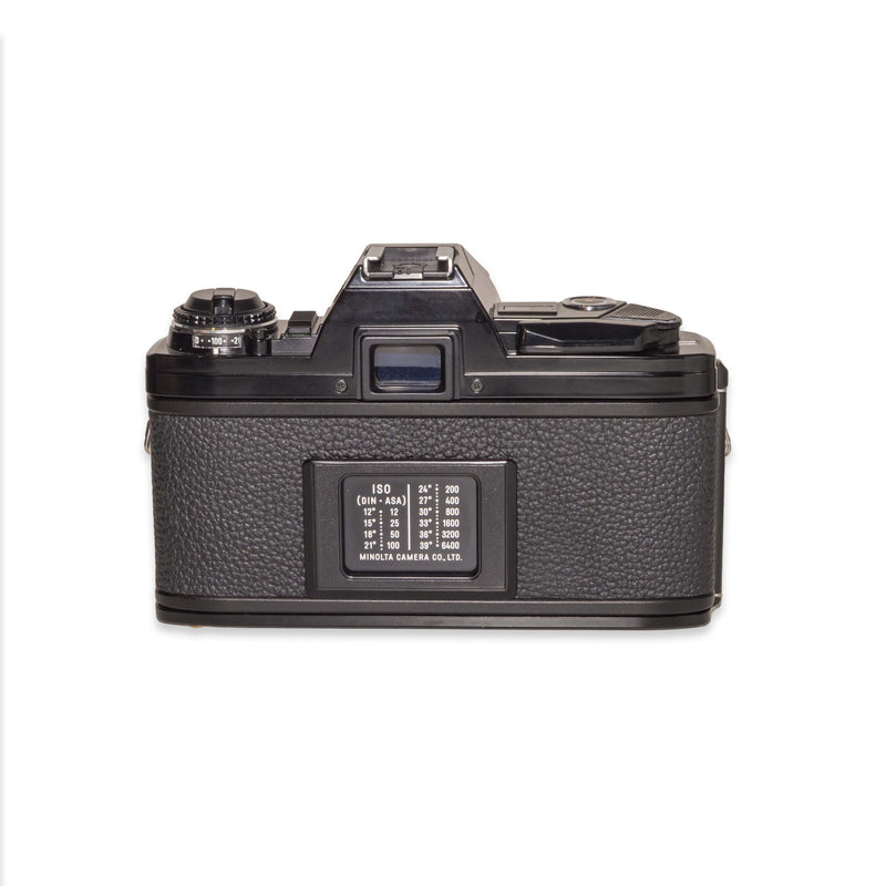 Minolta X-300 + MD 50mm f/1.7