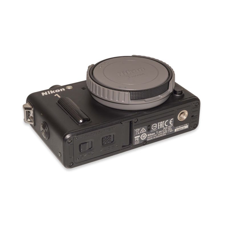 Nikon 1 AW1 + Nikkor 10mm f/2.8 + Nikkor 11-27.5mm f/3.5-5.6