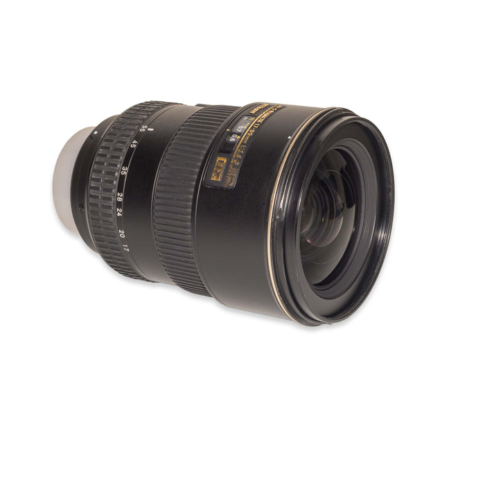 Nikon AF-S DX NIKKOR 17-55mm f/2.8G IF-ED