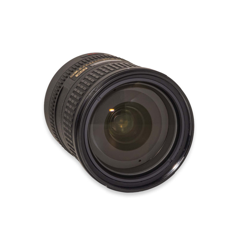 Nikon AF-S DX NIKKOR 18-200mm f/3.5-5.6G IF-ED VR