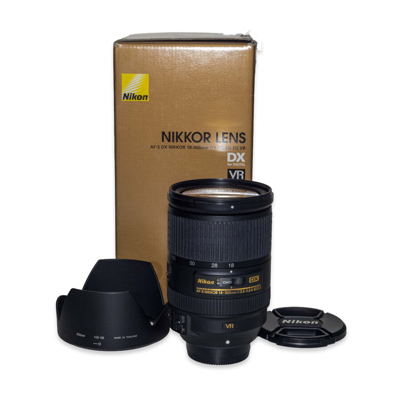 Nikon AF-S DX NIKKOR 18-300mm f/3.5-6.3G ED VR