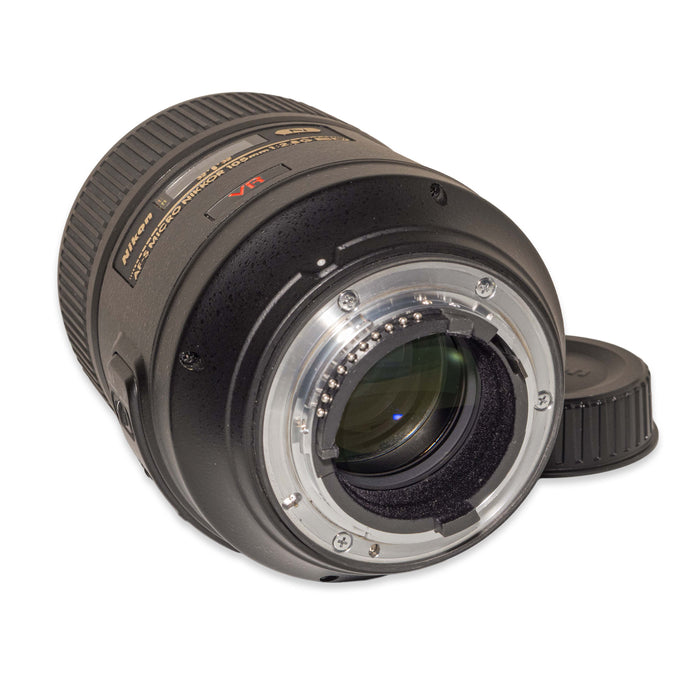 Nikon AF-S Micro-NIKKOR 105mm f/2.8G IF-ED VR