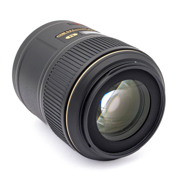 Nikon AF-S Micro-NIKKOR 105mm f/2.8G IF-ED VR