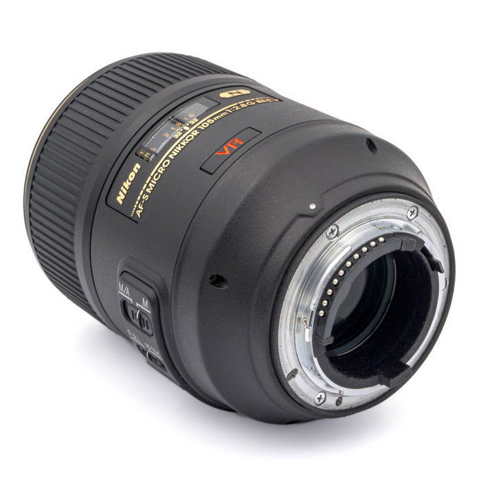 Nikon AF-S Micro-NIKKOR 105mm f/2.8G IF-ED VR