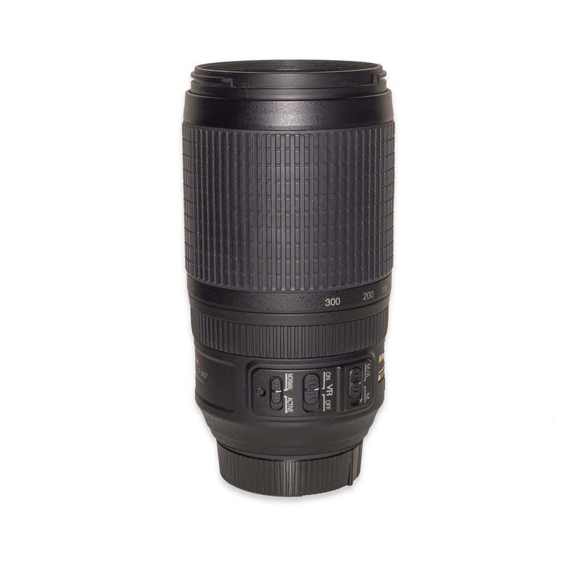 Nikon AF-S NIKKOR 70-300mm f/4.5-5.6G IF-ED VR