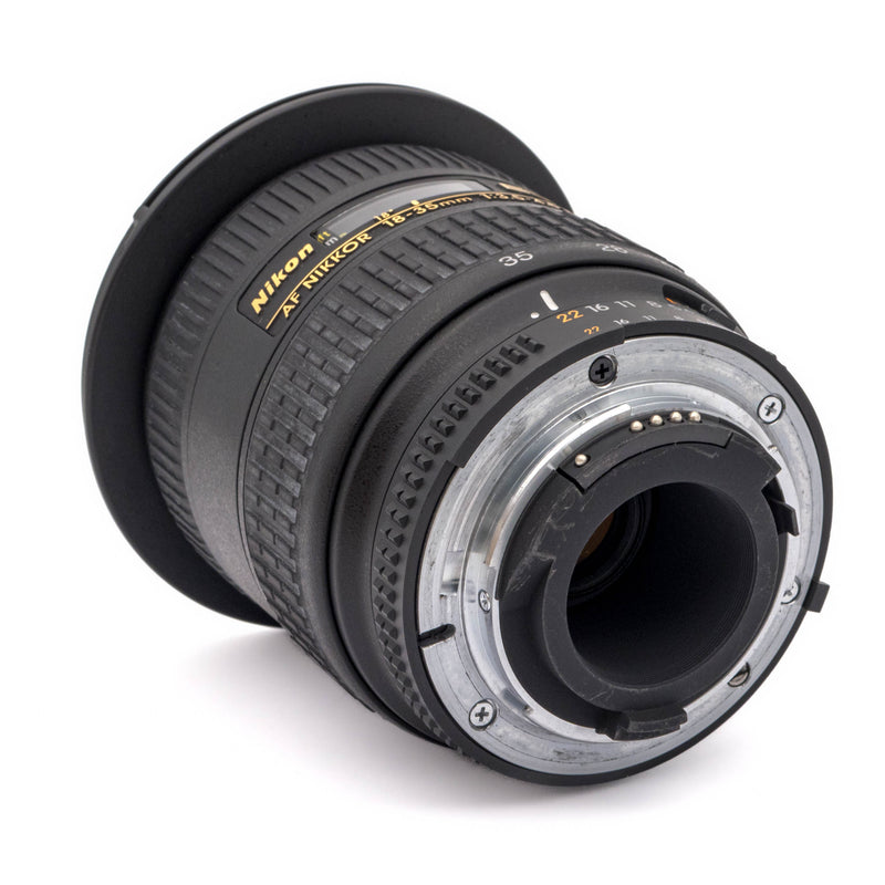 Nikon AF NIKKOR 18-35mm f/3.5-4.5D IF-ED