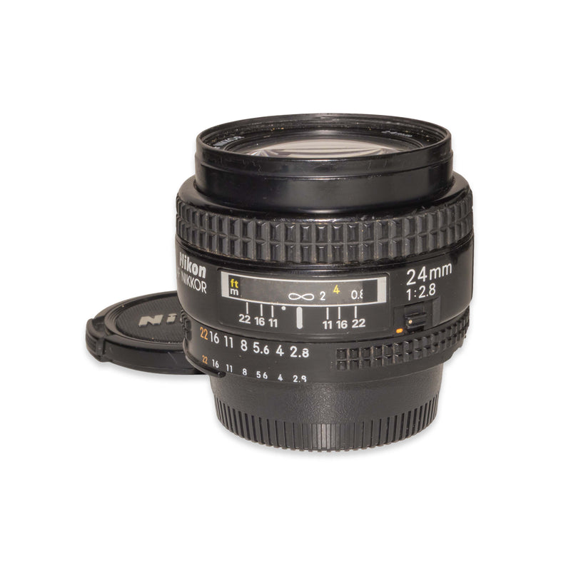 Nikon AF NIKKOR 24mm f/2.8