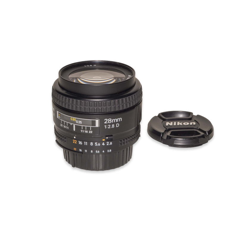 Nikon AF NIKKOR 28mm f/2.8D