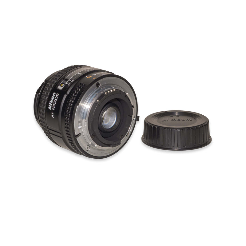 Nikon AF NIKKOR 28mm f/2.8D