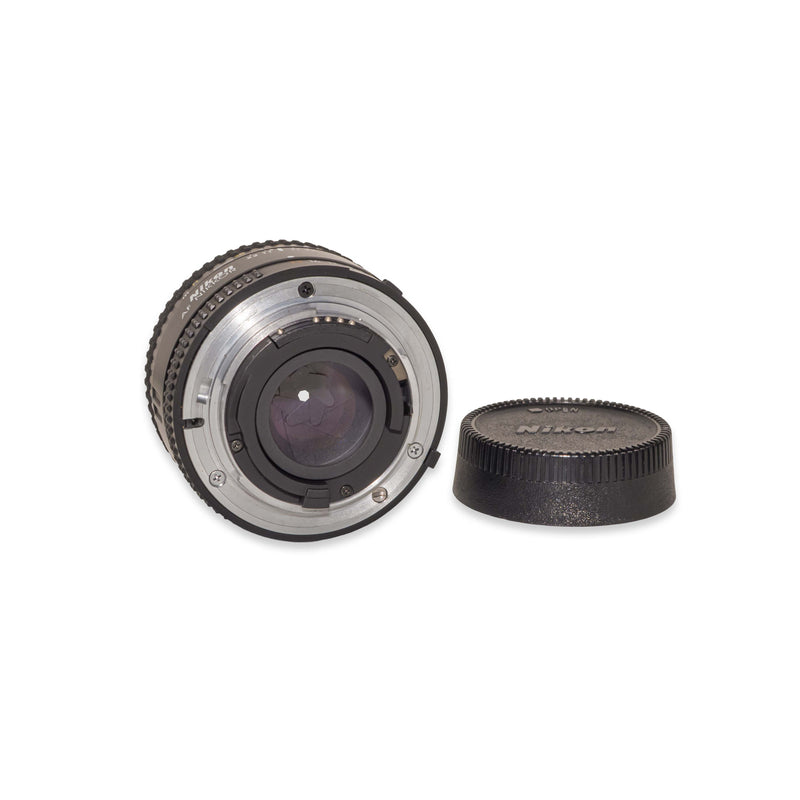 Nikon AF NIKKOR 50mm f/1.8 [I]