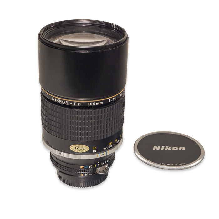 Nikon AI-S NIKKOR 180mm f/2.8 ED