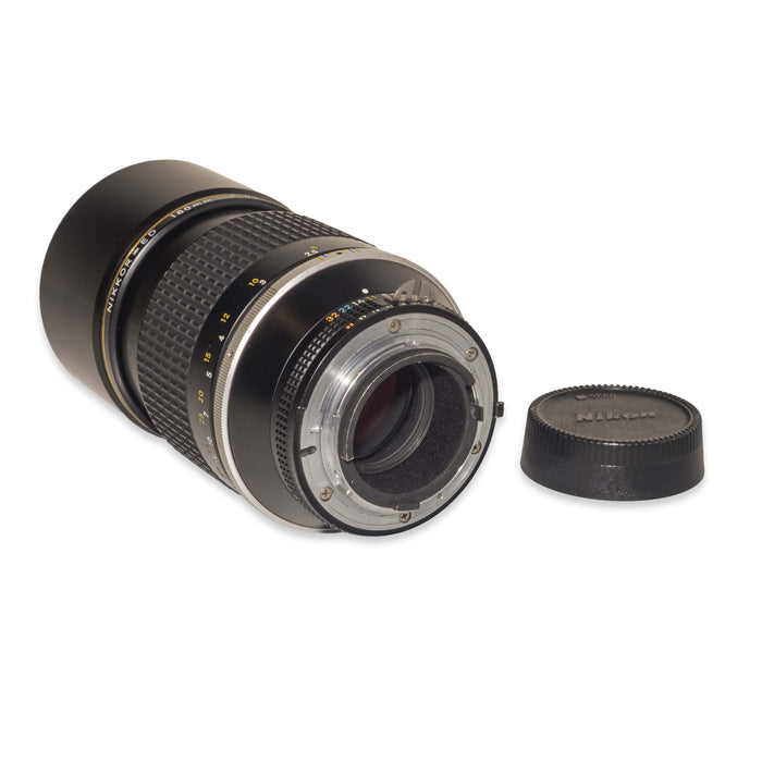 Nikon AI-S NIKKOR 180mm f/2.8 ED
