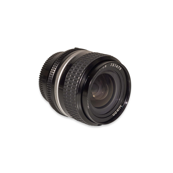 Nikon AI-S NIKKOR 24mm f/2.8