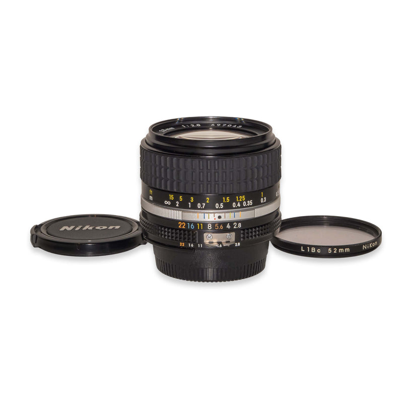 Nikon AI-S NIKKOR 28mm f/2.8